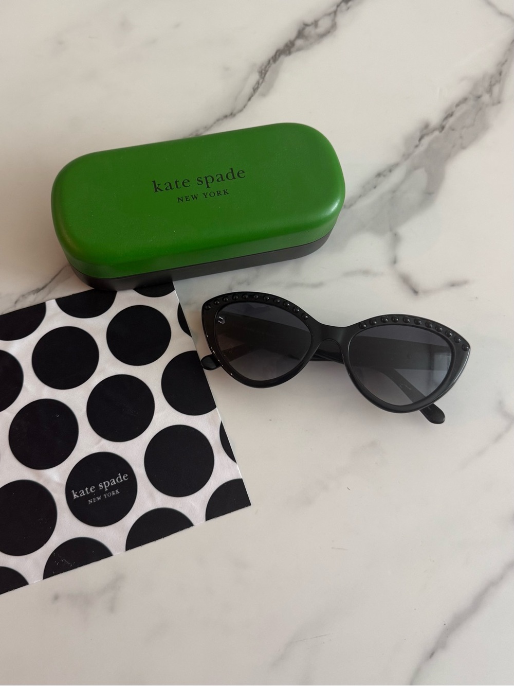 Kate Spade Stylish Cat Eye Sunglasses